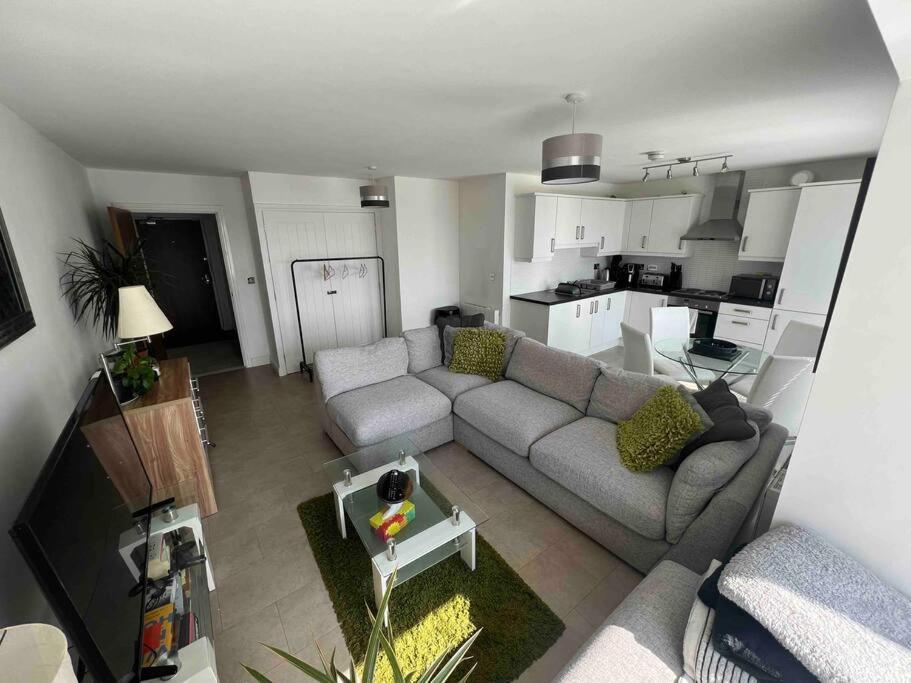 City Centre 2 Bed Apartment Chester Esterno foto